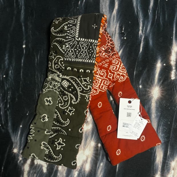 캐피탈 플란넬 반다나 패턴 리버시블 머플러(카키/오렌지) - [택 포함]