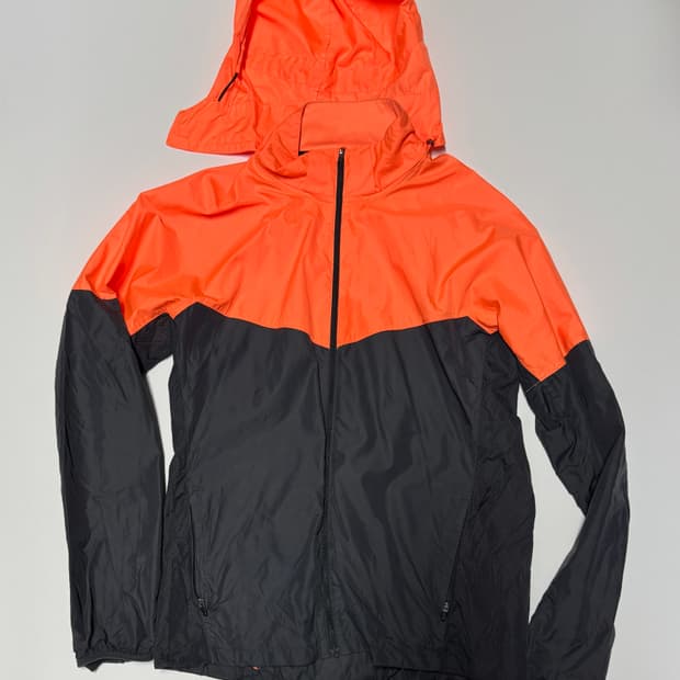 나이키 러닝 올드스쿨 배색 후드 바람막이