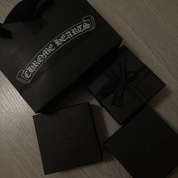 크롬하츠 박스 쇼핑백