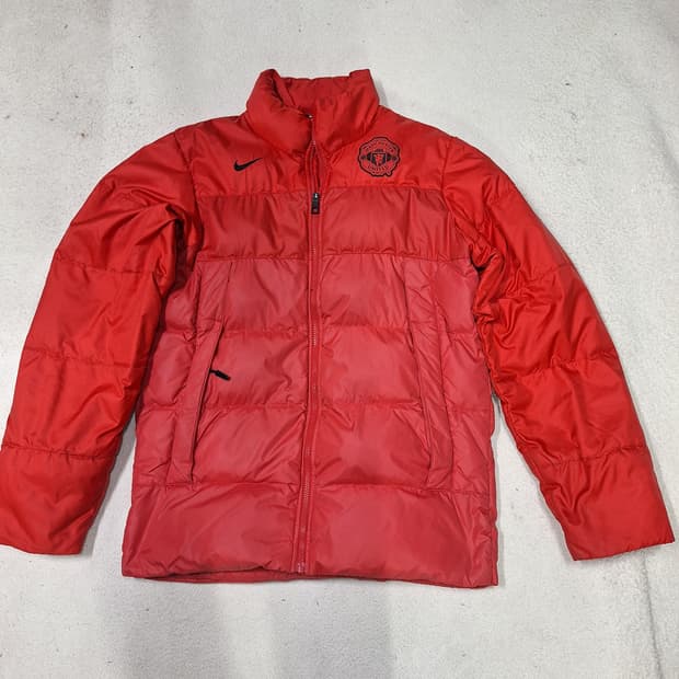 나이키  맨쳐스타덕다운 패딩M