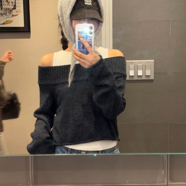 바이무드 Bell Off Shoulder Knit [smoky blue]