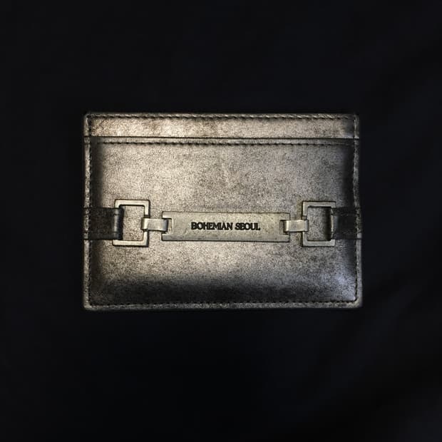 보헤미안서울 레더 메탈 벨티드 카드지갑 실버