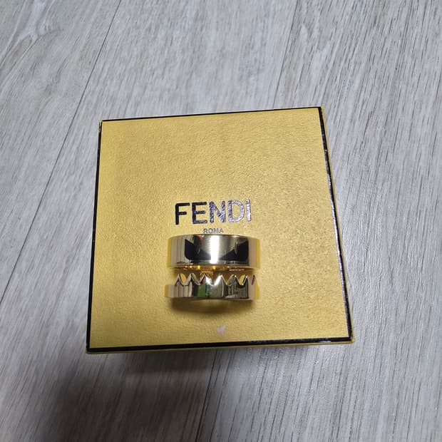 펜디 로고 반지 새상품 남녀공용