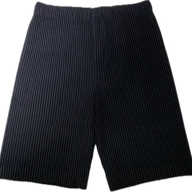 옴므플리세 반바지 블랙 2