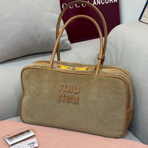 [새상품급] 미우미우 탑 핸들 보 백 시나몬