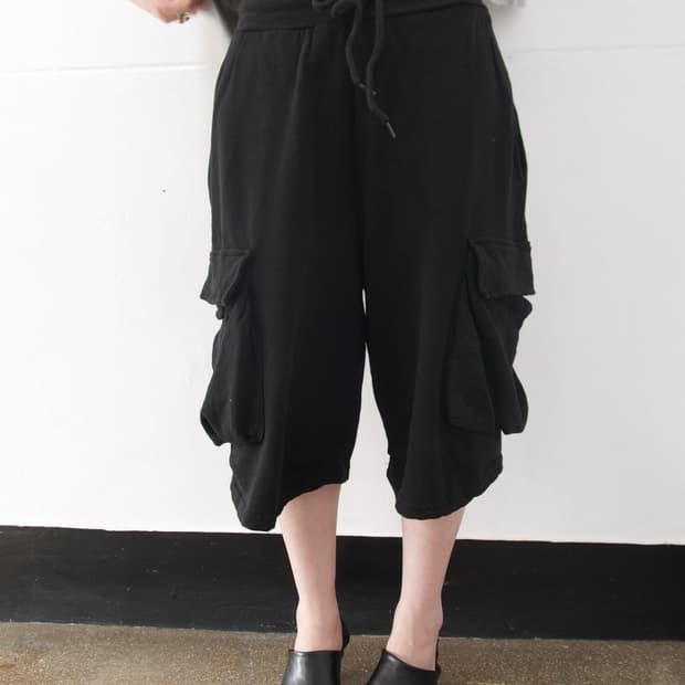 디에이디 버뮤다 트레이닝 팬츠