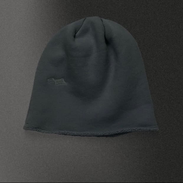 SKYLRK 스카이라크 비니 cave