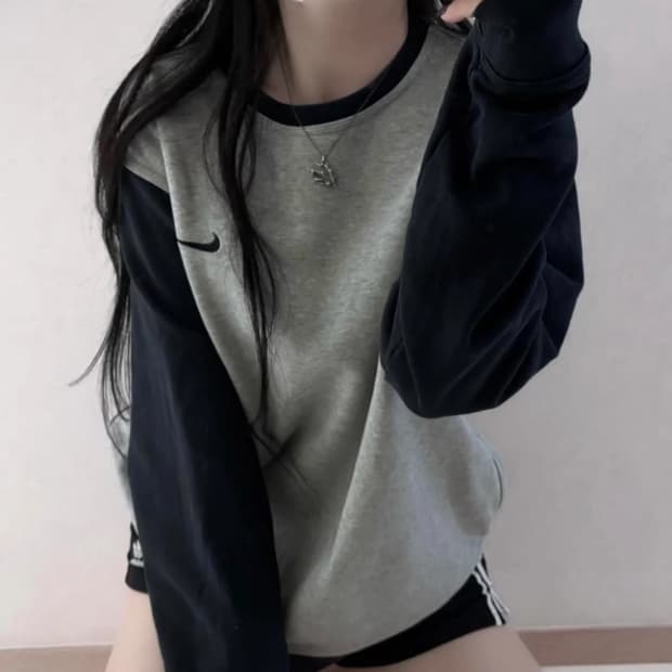 나이키 나그랑 맨투맨 빈티지 그레이 네이비