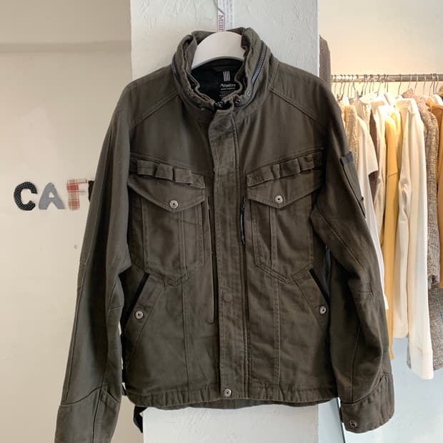 Field core work jacket