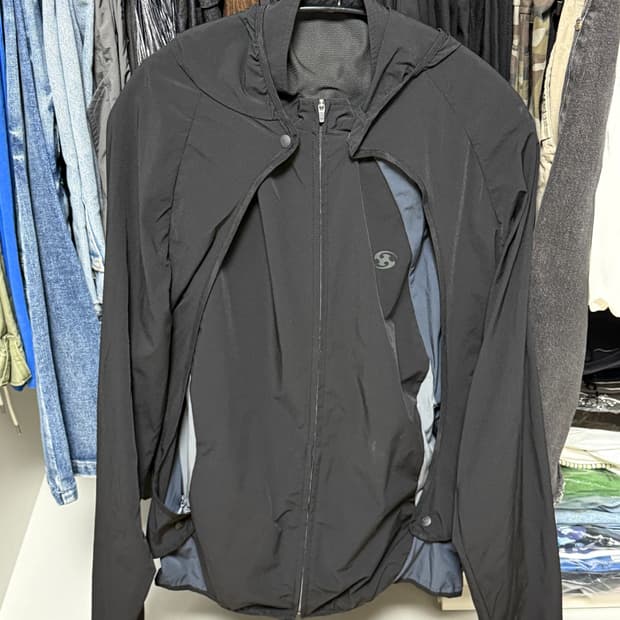 산산기어 바람막이