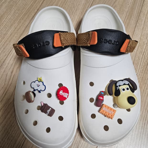 크록스 올터레인 클로그 화이트 M11(290)
