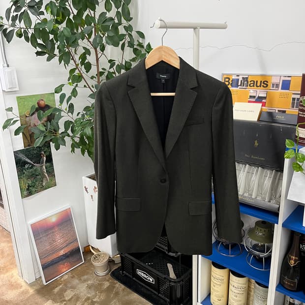 띠어리 우먼 울 블레이져 0