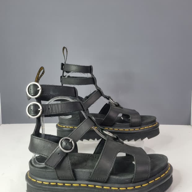 닥터마틴 38 아다이라 샌들