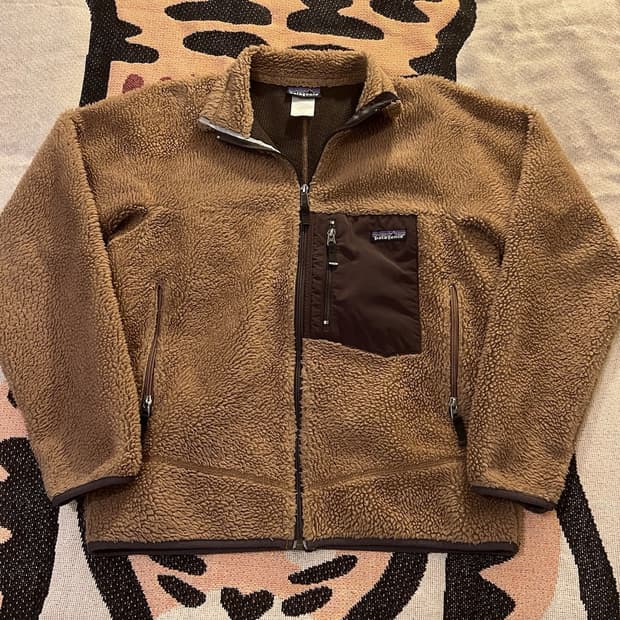 파타고니아 클래식 레트로-X 플리스 자켓 애쉬 탄