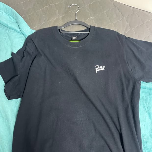 파타 백프린팅 반팔 m사이즈