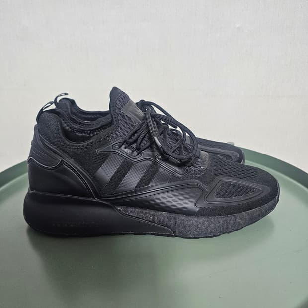 280아디다스 ZX 2K 부스트 올블랙 운동화