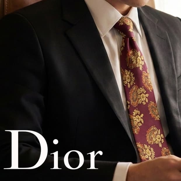 크리스찬디올 와인 플로럴 오너먼트 패턴 넥타이 9.5cm A등급 E950