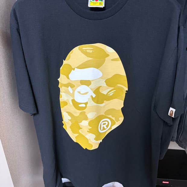 베이프 컬러 카모 빅 에이프 헤드 티셔츠 블랙 옐로우 xl