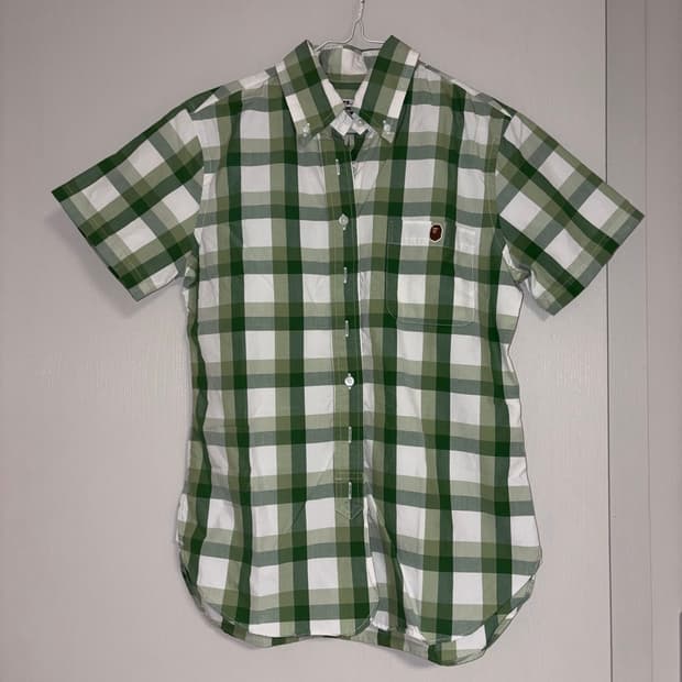 베이프 체크 반팔 셔츠