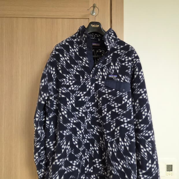 파타고니아 신칠라 풀오버 xl (새상품)