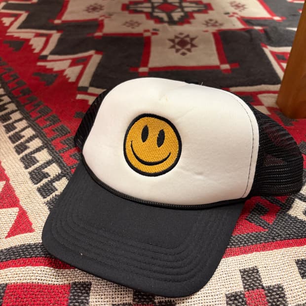 80s 스마일 빈티지 매쉬 트러커캡