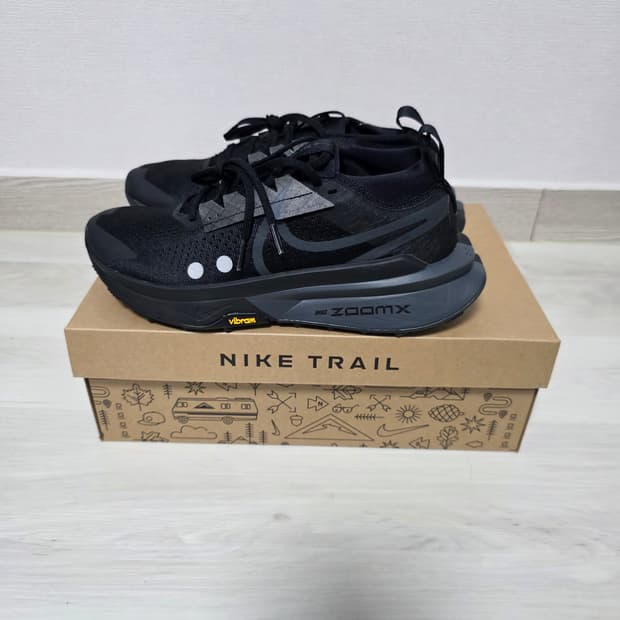 나이키 제가마2  트레일 러닝화