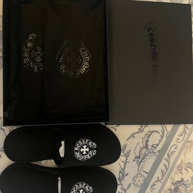 크롬하츠 호텔 슬리퍼 블랙 M