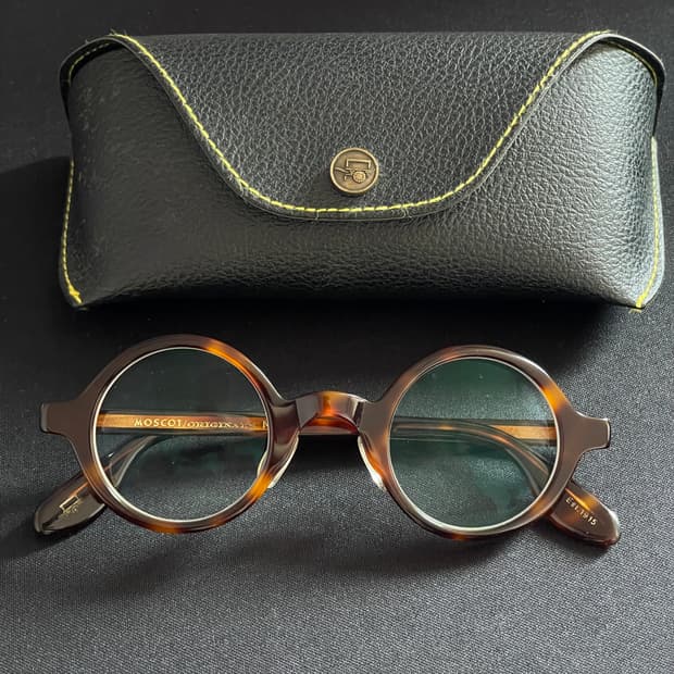 모스콧 졸맨 엠버 톨토이즈 안경테