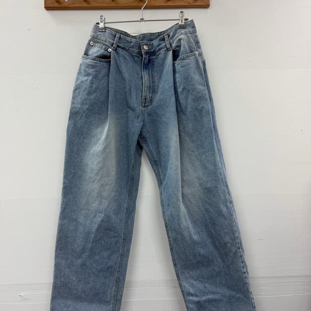 언어펙티드 원턱 카펜터 데님