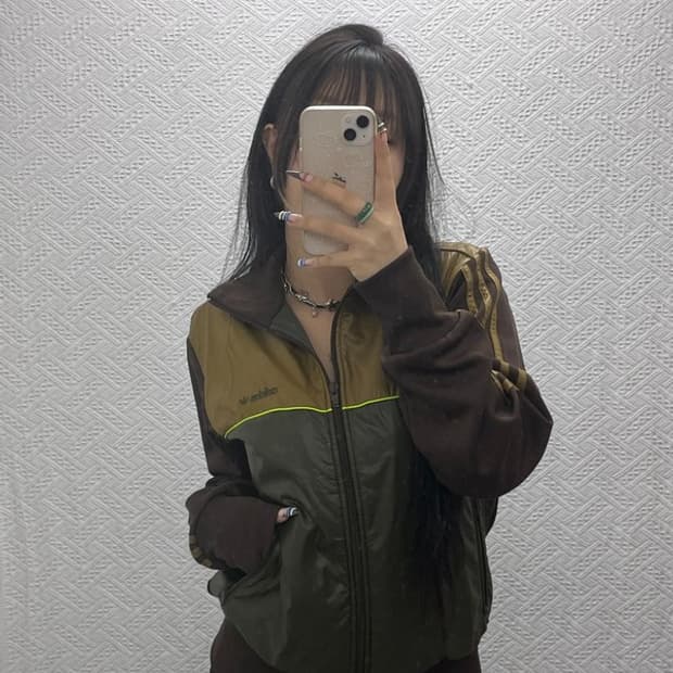 아디다스 Y2K 올드스쿨 팹믹스 카키초코 바람막이 자켓 95 C07879
