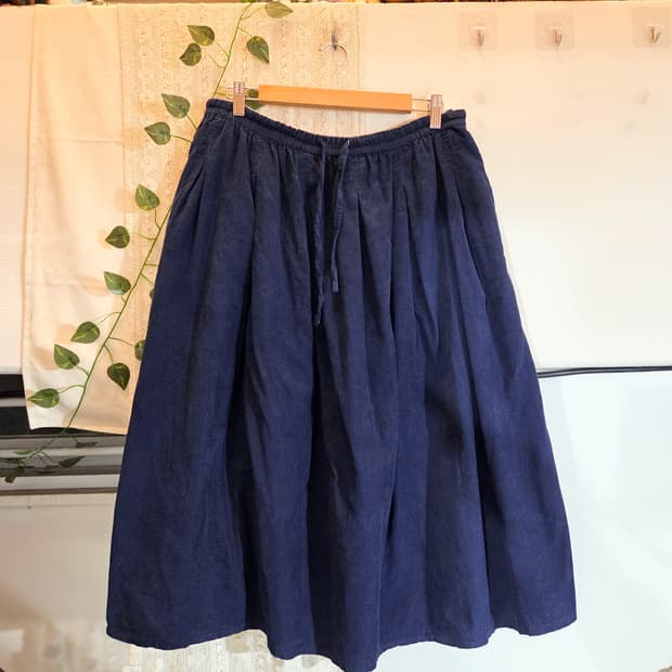 코듀로이 롱스커트