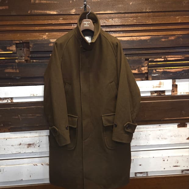 어나더오피스 래글런코트