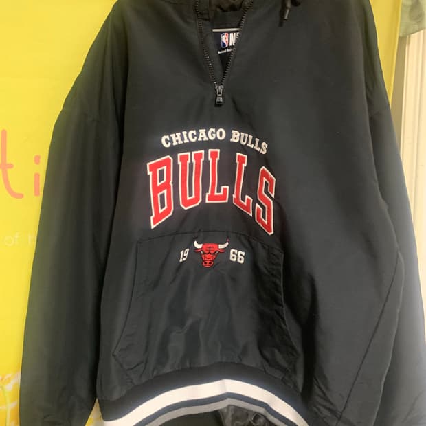 시카고 불스 우븐 아노락 L판매 합니다