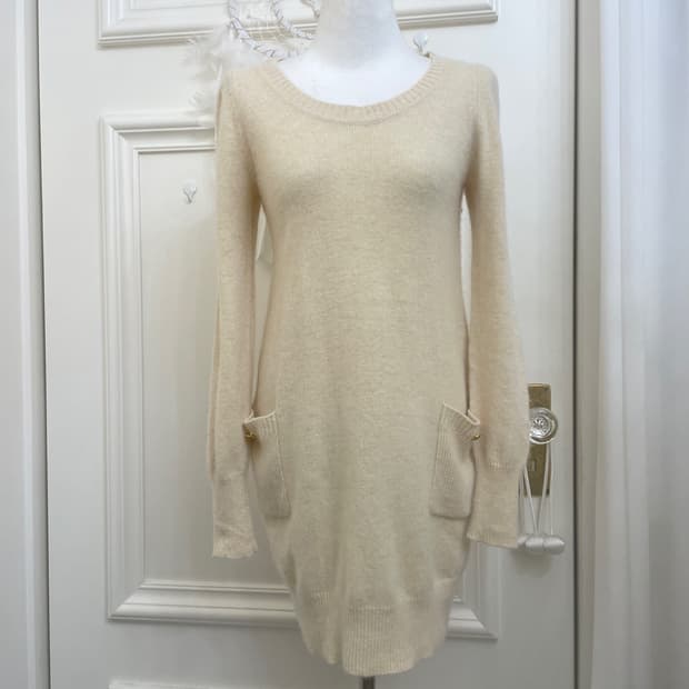 butter cream angora pocket point shirrin