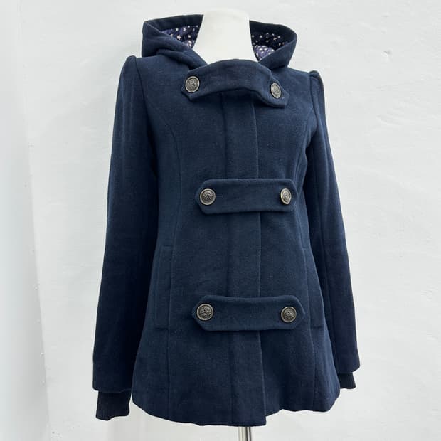 Vintage deicy strap button detail coat