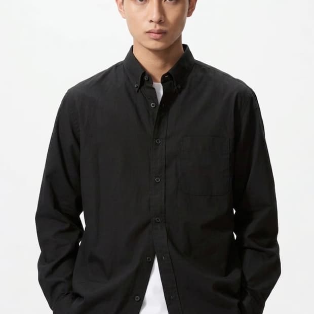 유니클로 엑스트라파인브로드코튼 블랙셔츠 새상품 팝니다.   