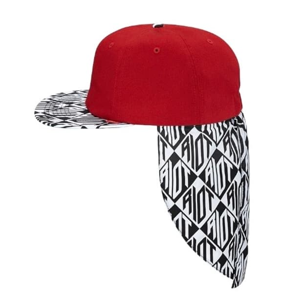 슈프림 Riot 희귀매물 볼캡