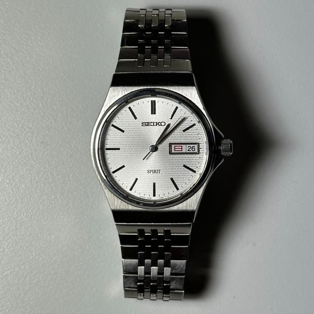 SEIKO quartz spirit