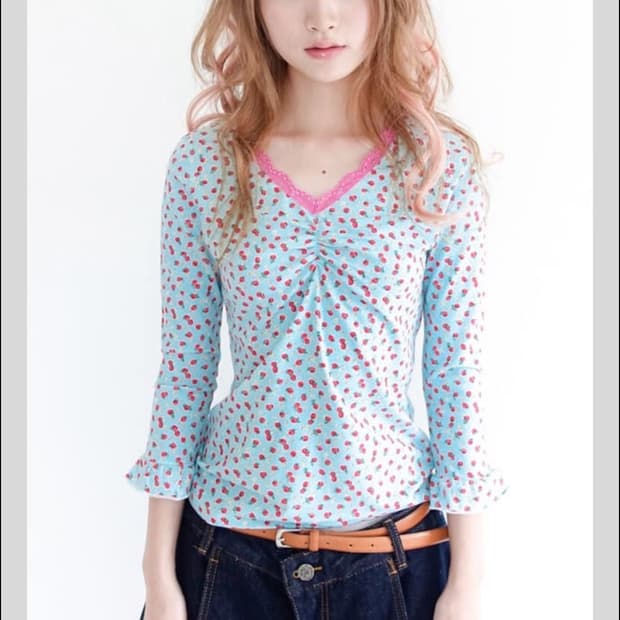 (구매글) 샵페어리 스트로베리 레이스 탑