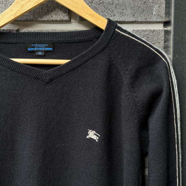 00s 버버리 로고 롱슬리브 니트