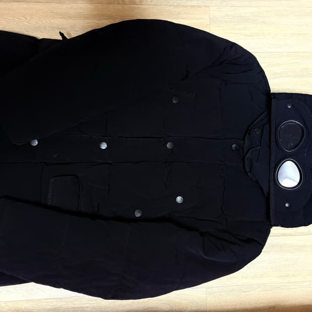 CP컴퍼니 고글패딩 / 고글 퍼 패딩 / 맨투맨