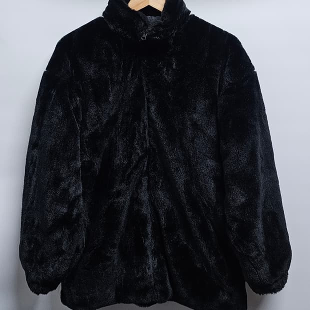 아디다스 페이크 퍼자켓 M