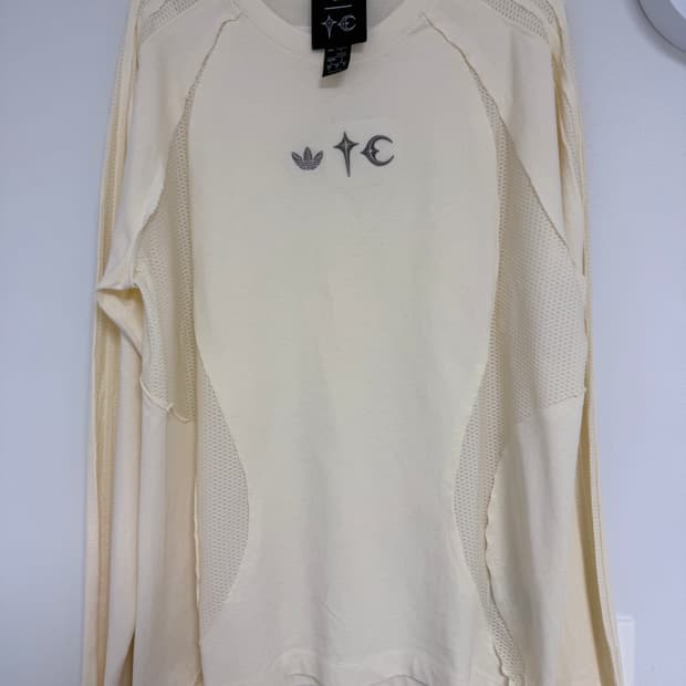 아디다스 x 떠그 클럽 롱슬리브 티셔츠 s