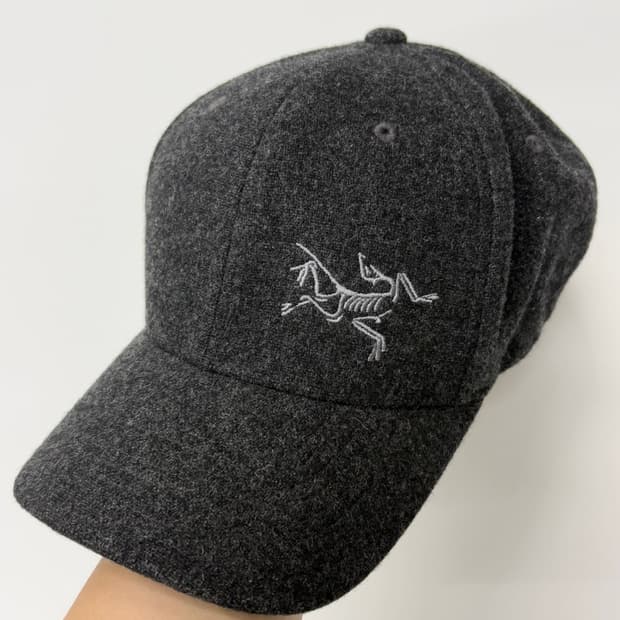 ARCTERYX 아크테릭스 베이스볼 캡 