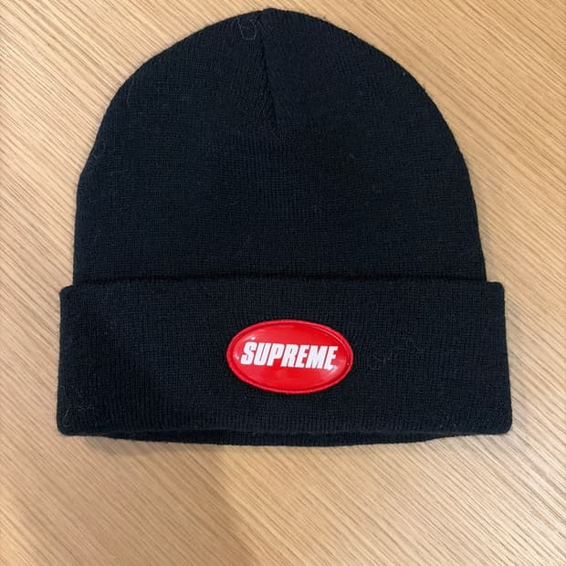 5회 착용 슈프림 기본 블랙 비니 런던매장구매
