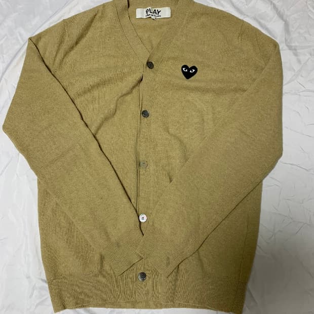 꼼데가르송 베이지 가디건 XL