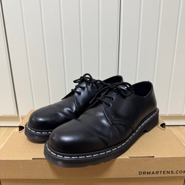 닥터마틴 1461ws 300사이즈