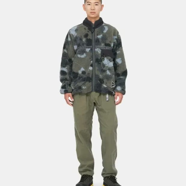 앤드원더 그라미치 카모 플리스 자켓