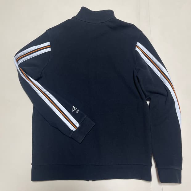 엄브로 블랙 트랙탑 저지95