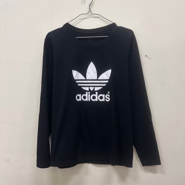 아디다스 빅로고 롱슬리브